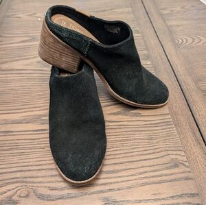 ✨5 For $50 TOMS Women's Black Suede Clogs 7.5